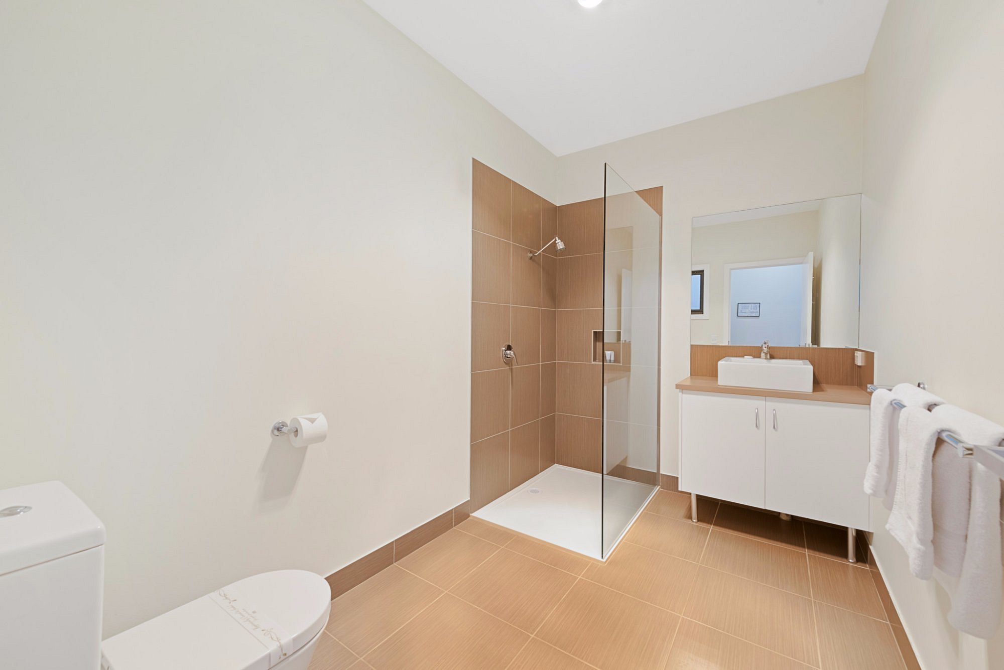 deluxe-studio-suite